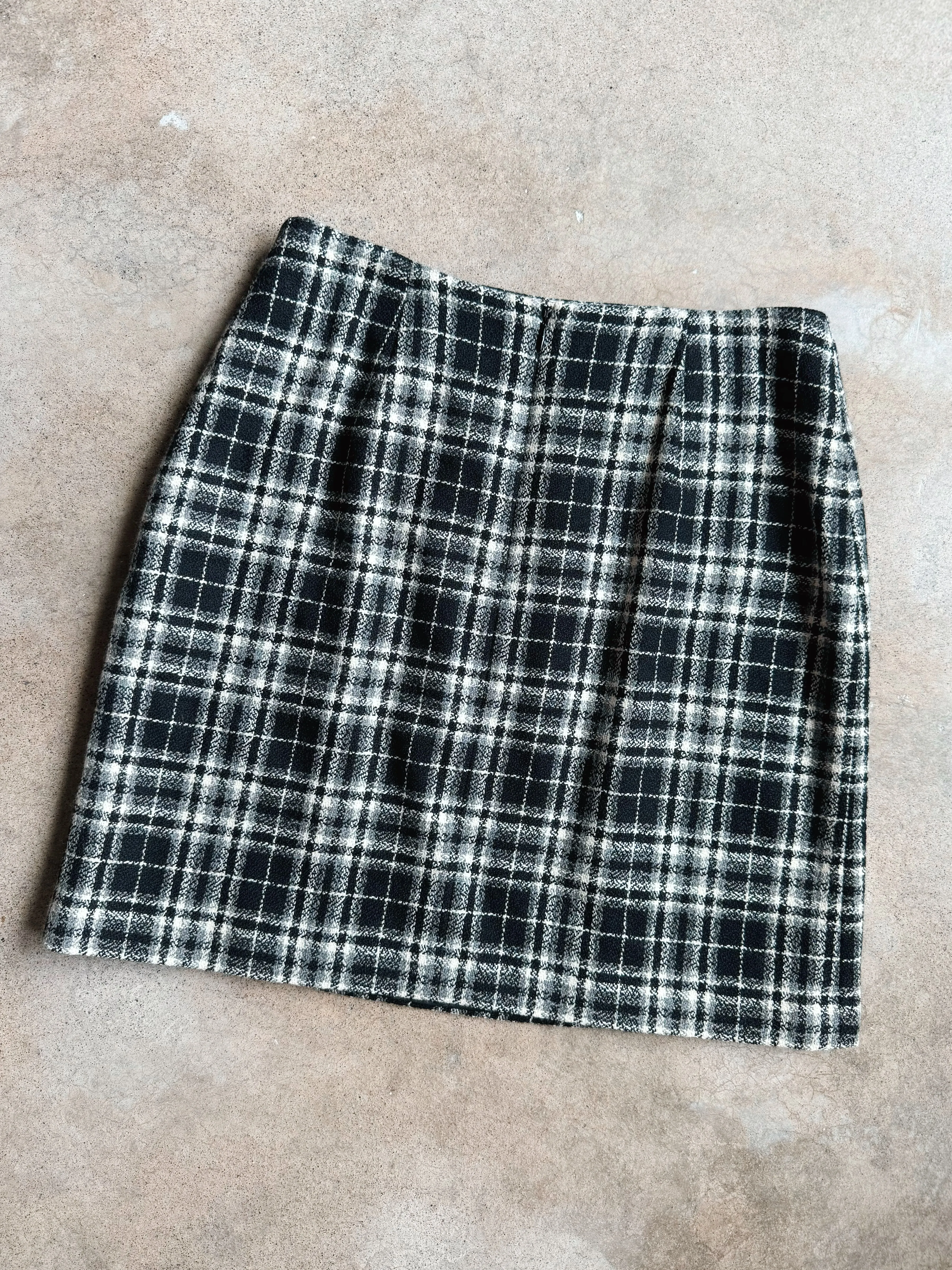 90s Vintage Morgan Taylor Plaid Button Front Wool Mini Skirt (W28")