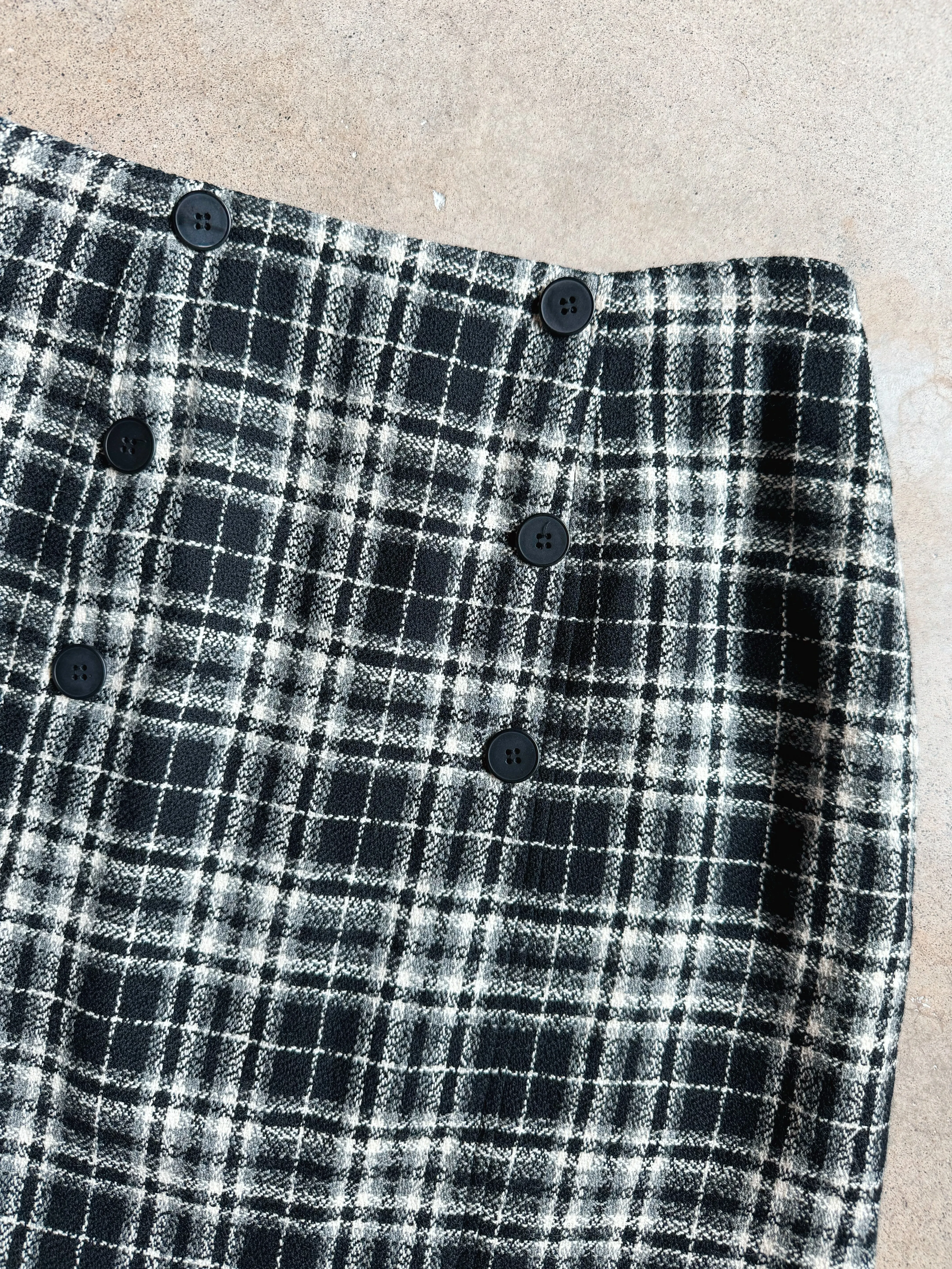 90s Vintage Morgan Taylor Plaid Button Front Wool Mini Skirt (W28")