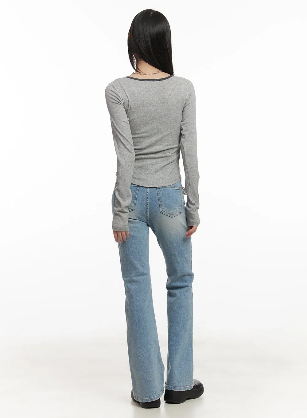 Jeanne Slim-Fit Bootcut Jeans CF519