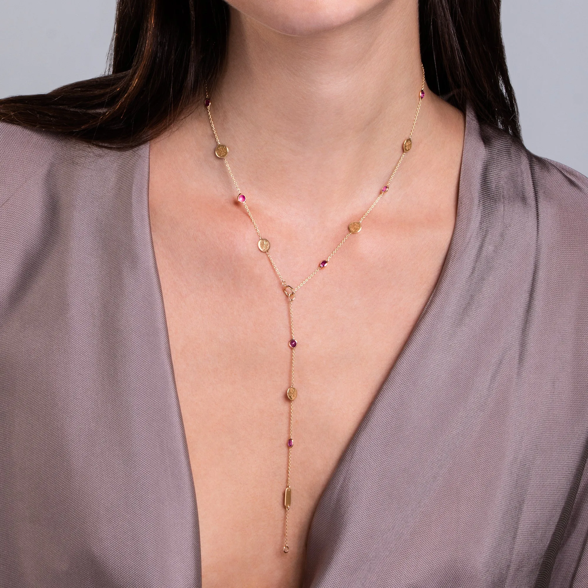 Signature Classic Necklace, Ruby, Mid-Length